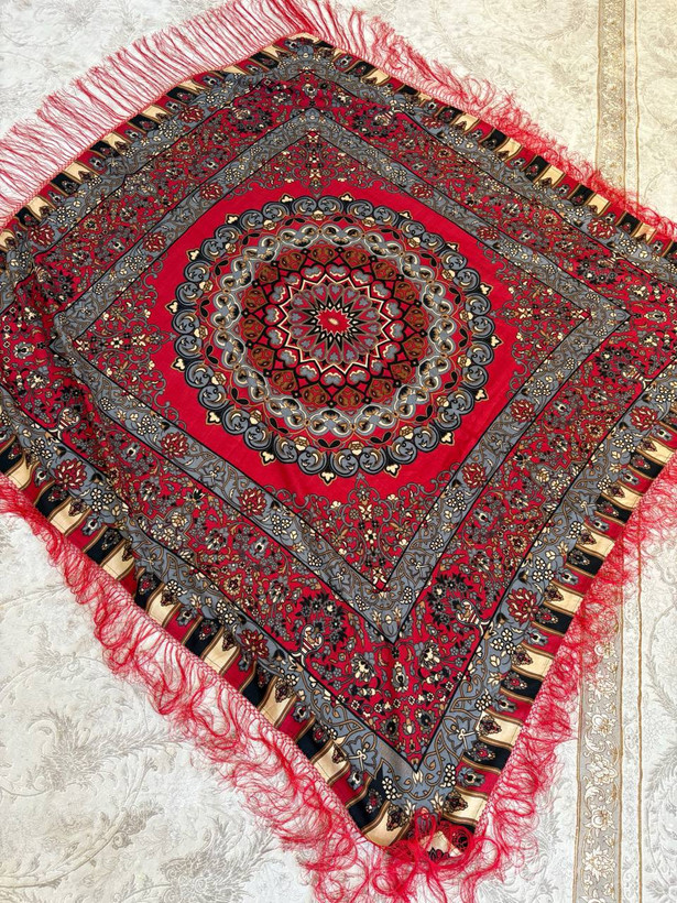 چارقد ایتالیایی ــ کد ۱۳۶۰