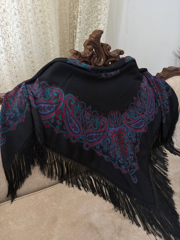 چارقد ایتالیایی مشکی لوکس ــ کد ۱۳۶۹