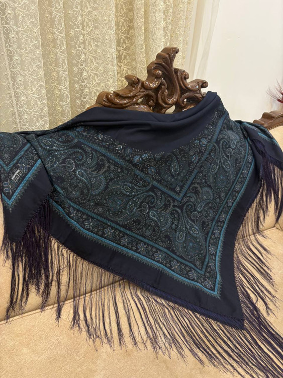 چارقد ایتالیایی چارقد پشمی چارقد ترک چارقد ترکمن چارقد دست بافت زنان ترکمن