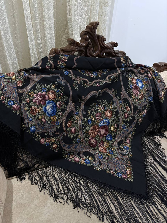 چارقد ایتالیایی چارقد پشمی چارقد ترک چارقد ترکمن چارقد دست بافت زنان ترکمن