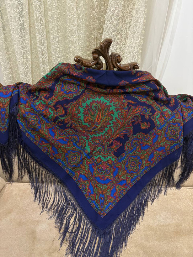 چارقد ایتالیایی چارقد پشمی چارقد ترک چارقد ترکمن چارقد دست بافت زنان ترکمن