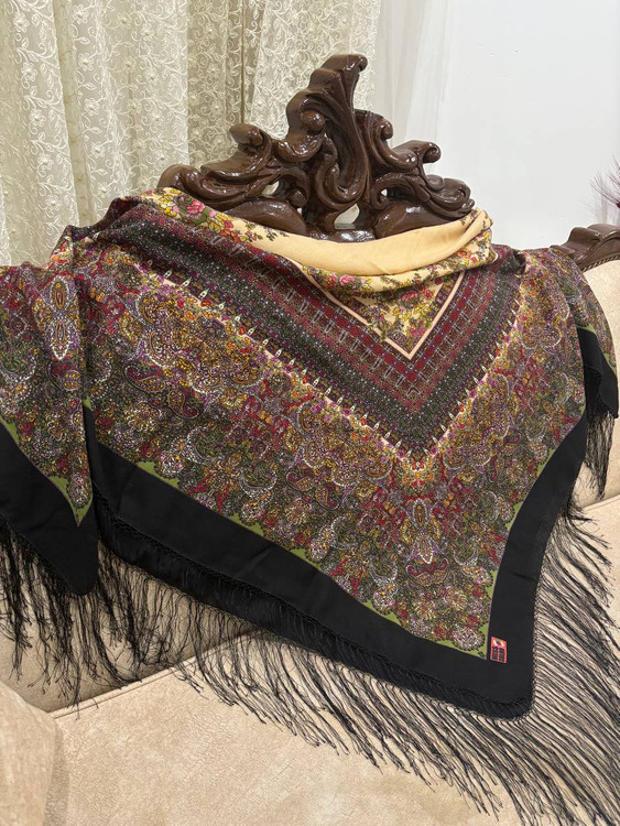 چارقد ایتالیایی چارقد پشمی چارقد ترک چارقد ترکمن چارقد دست بافت زنان ترکمن