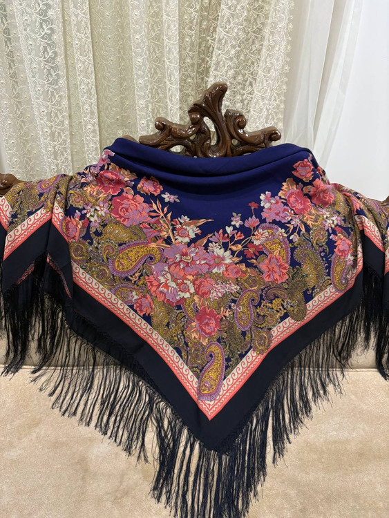 چارقد ایتالیایی چارقد پشمی چارقد ترک چارقد ترکمن چارقد دست بافت زنان ترکمن