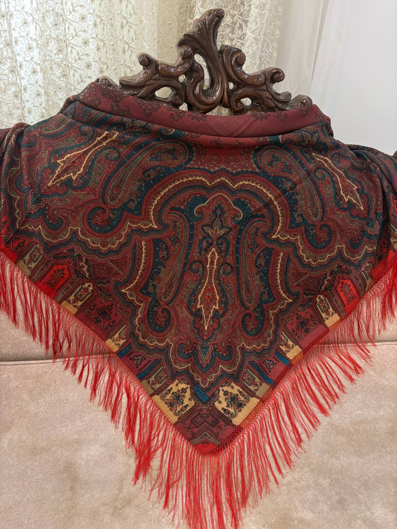 چارقد ایتالیایی چارقد پشمی چارقد ترک چارقد ترکمن چارقد دست بافت زنان ترکمن