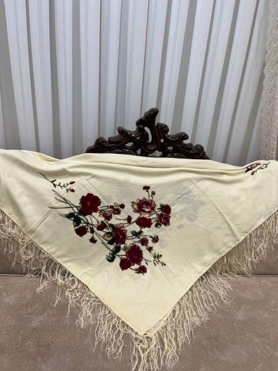 چارقد ایتالیایی چارقد پشمی چارقد ترک چارقد ترکمن چارقد دست بافت زنان ترکمن