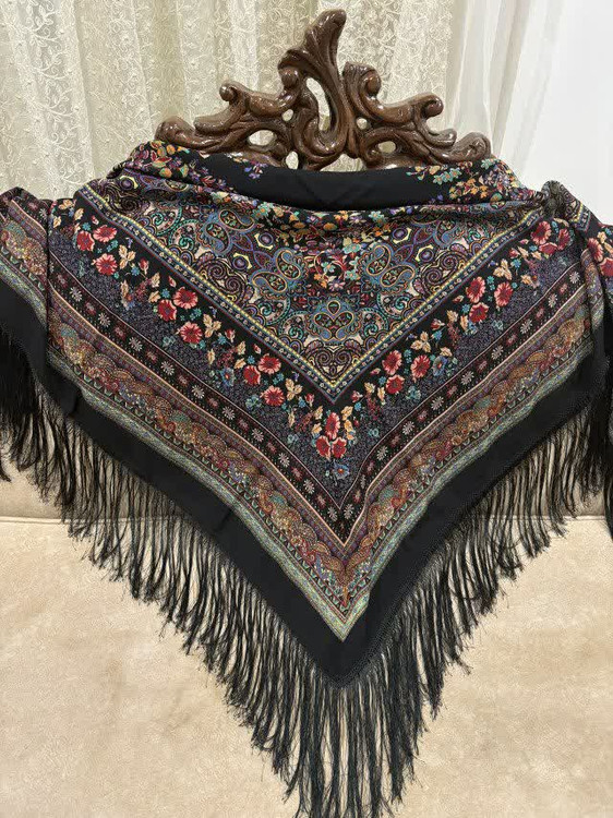 چارقد ایتالیایی چارقد پشمی چارقد ترک چارقد ترکمن چارقد دست بافت زنان ترکمن