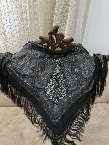 چارقد ایتالیایی چارقد پشمی چارقد ترک چارقد ترکمن چارقد دست بافت زنان ترکمن