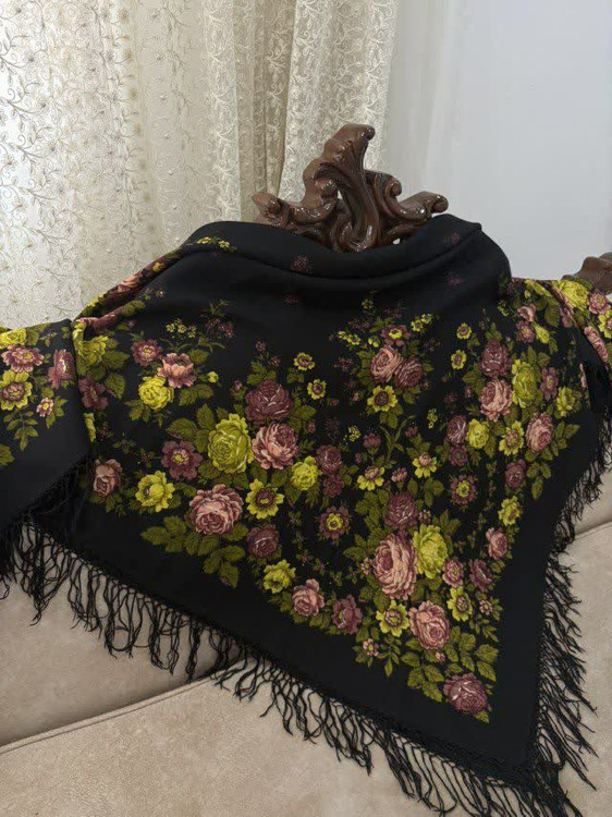 چارقد ایتالیایی چارقد پشمی چارقد ترک چارقد ترکمن چارقد دست بافت زنان ترکمن