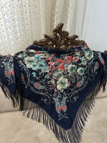 چارقد ایتالیایی چارقد پشمی چارقد ترک چارقد ترکمن چارقد دست بافت زنان ترکمن