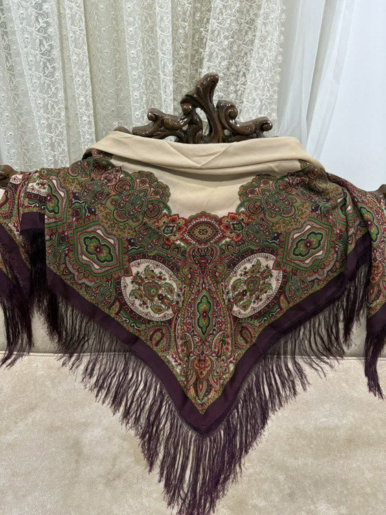 چارقد ایتالیایی چارقد پشمی چارقد ترک چارقد ترکمن چارقد دست بافت زنان ترکمن