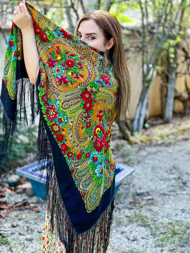 چارقد ایتالیایی چارقد پشمی چارقد ترک چارقد ترکمن چارقد دست بافت زنان ترکمن