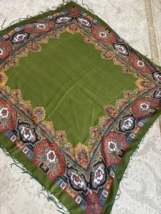 طرح اصیل طرح مدرن طرح سنتی چهار فصل ایستایی فوقالعاده عالی جنس لطیف