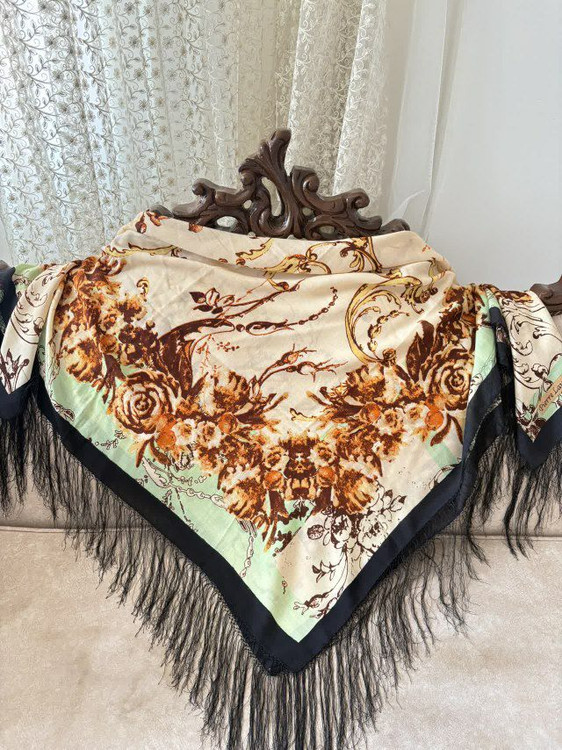 چارقد ایتالیایی چارقد پشمی چارقد ترک چارقد ترکمن چارقد دست بافت زنان ترکمن