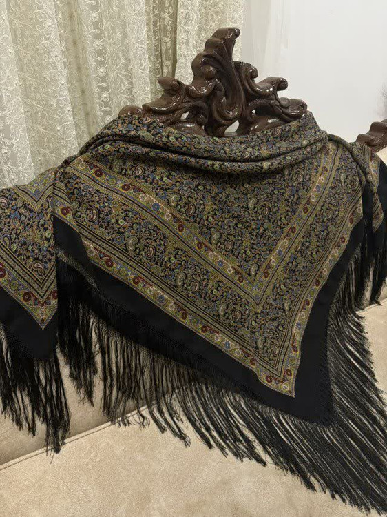 چارقد ایتالیایی چارقد پشمی چارقد ترک چارقد ترکمن چارقد دست بافت زنان