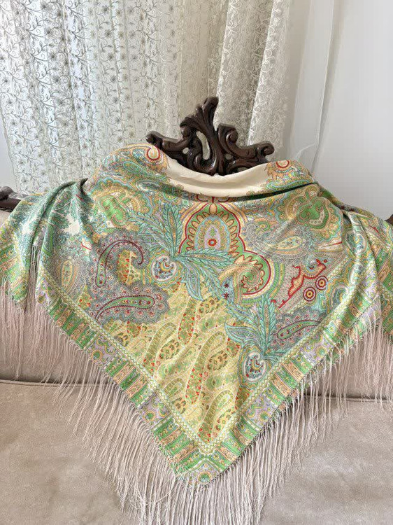 چارقد ایتالیایی چارقد پشمی چارقد ترک چارقد ترکمن چارقد دست بافت زنان ترکمن