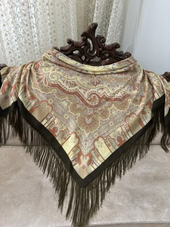 چارقد ایتالیایی چارقد پشمی چارقد ترک چارقد ترکمن چارقد دست بافت زنان ترکمن