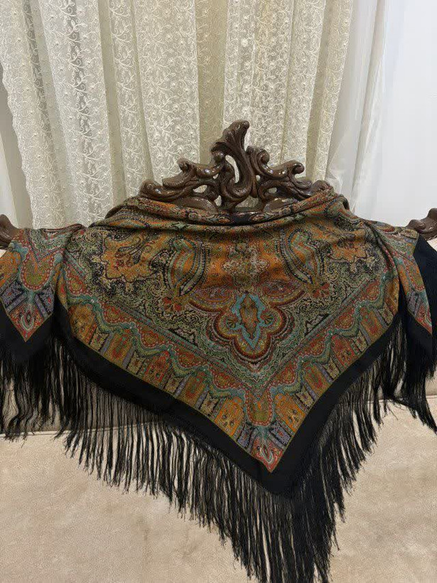 چارقد ایتالیایی چارقد پشمی چارقد ترک چارقد ترکمن چارقد دست بافت زنان ترکمن