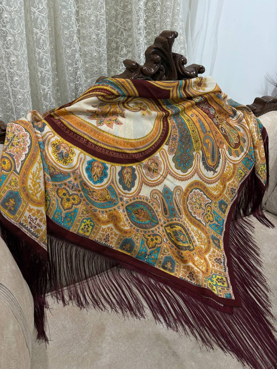 چارقد ایتالیایی چارقد پشمی چارقد ترک چارقد ترکمن چارقد دست بافت زنان ترکمن