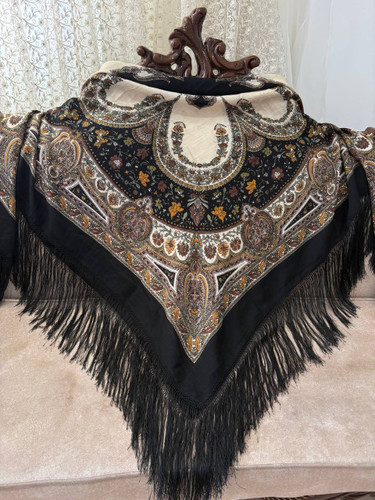 چارقد ایتالیایی چارقد پشمی چارقد ترکمن چارقد دست بافت زنان ترکمن