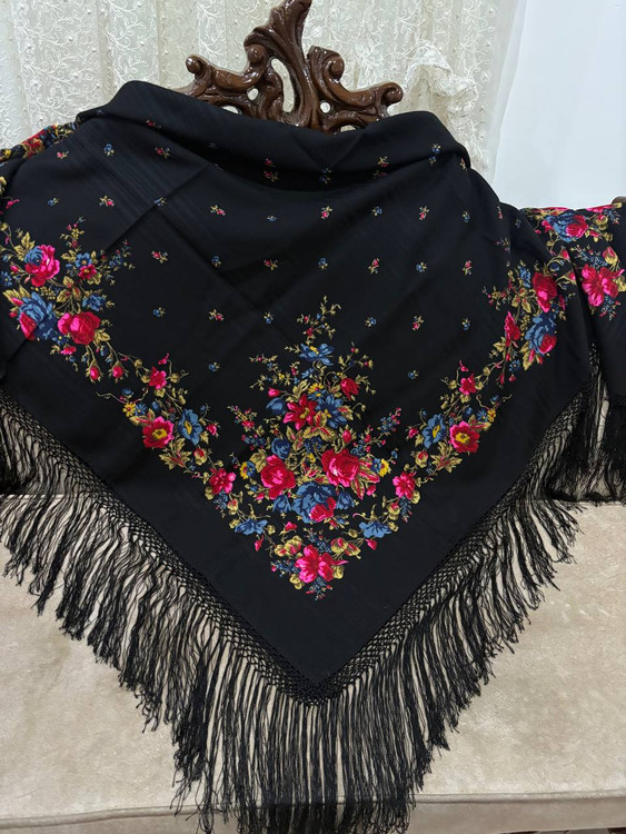 چارقد ایتالیایی چارقد پشمی چارقد ترک چارقد ترکمن چارقد دست بافت زنان ترکمن