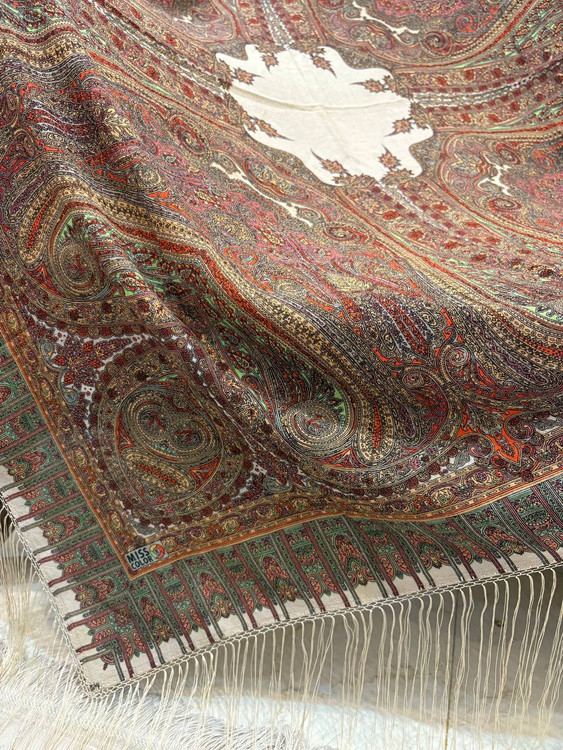 طرح مدرن طرح سنتی چهار فصل ایستایی فوقالعاده عالی