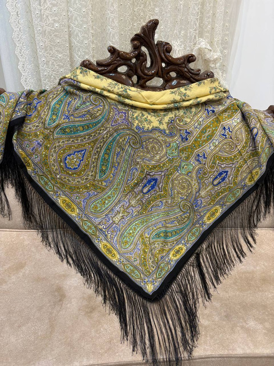 چارقد ایتالیایی چارقد پشمی چارقد ترک چارقد ترکمن چارقد دست بافت زنان ترکمن