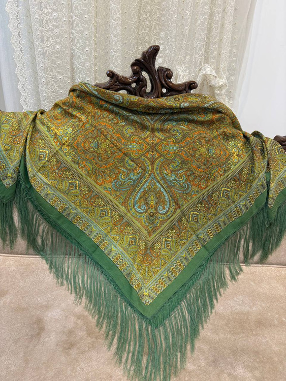 چارقد ایتالیایی چارقد پشمی چارقد ترک چارقد ترکمن چارقد دست بافت زنان ترکمن