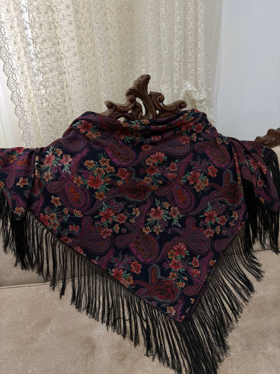 چارقد ایتالیایی چارقد پشمی چارقد ترک چارقد ترکمن چارقد دست بافت زنان ترکمن