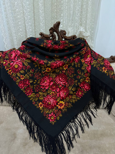 چارقد ایتالیایی چارقد پشمی چارقد ترک چارقد ترکمن چارقد دست بافت زنان ترکمن