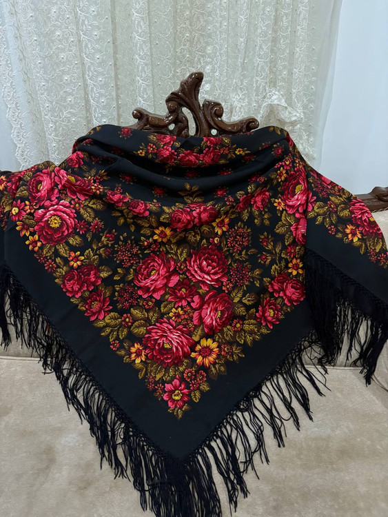 چارقد ایتالیایی چارقد پشمی چارقد ترک چارقد ترکمن چارقد دست بافت زنان ترکمن