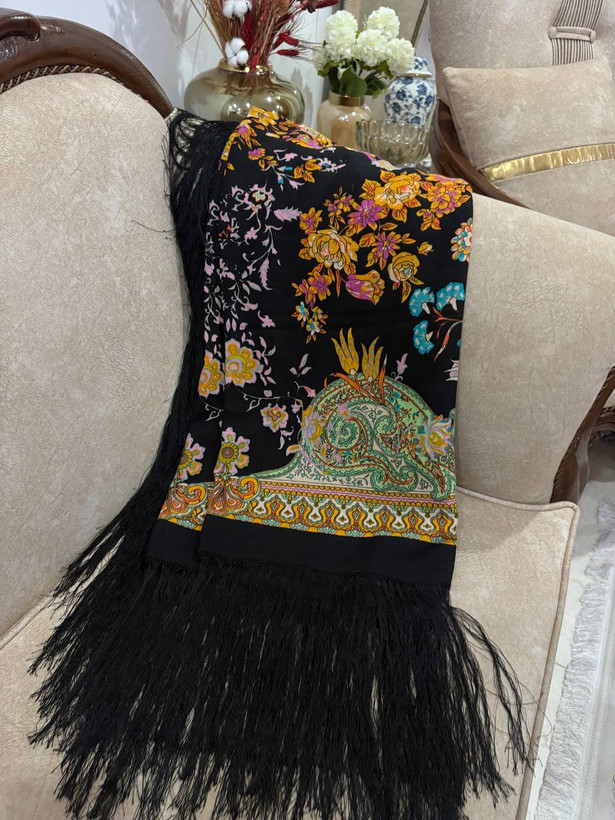 چارقد ایتالیایی گلدار کدــ۱۷۲۰