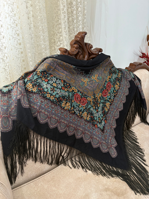 چارقد ایتالیایی طرح اصیل قدیمی کدــ۱۵۳۰