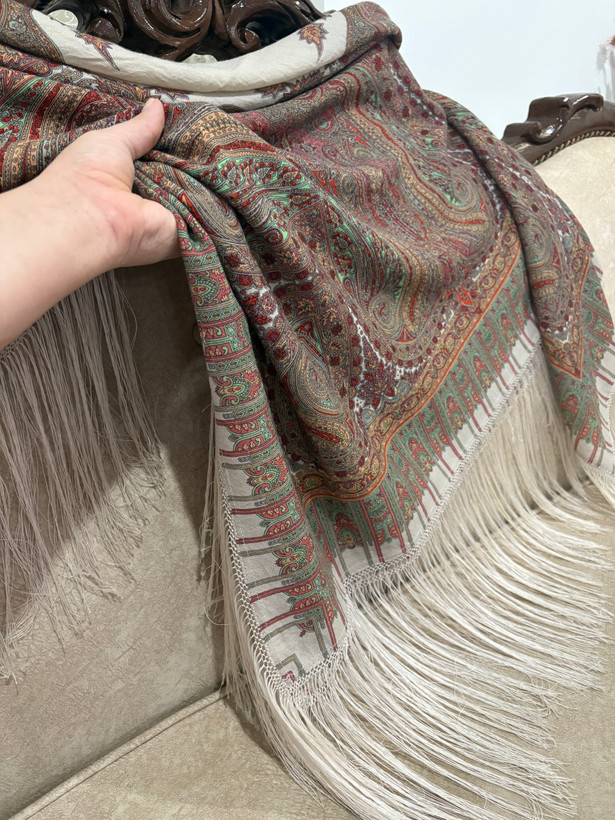 چارقدایتالیایی گلیار گردویی طوسی.1727
