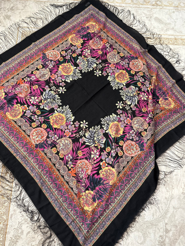 چارقد ایتالیایی (گل یار) ـــ کد ۱۳۸۱
