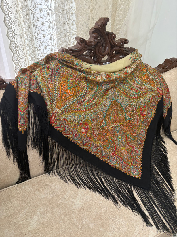 روسری ترکمنی گلریز از برند نظری _کد۱۸۰۱