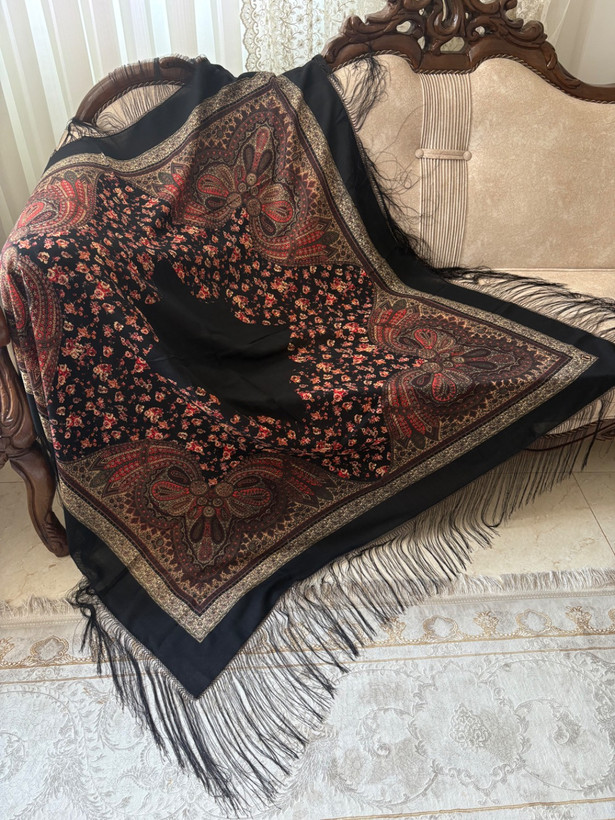 چارقد مشکی ایتالیایی گلریز کدـ۱۹۰۷