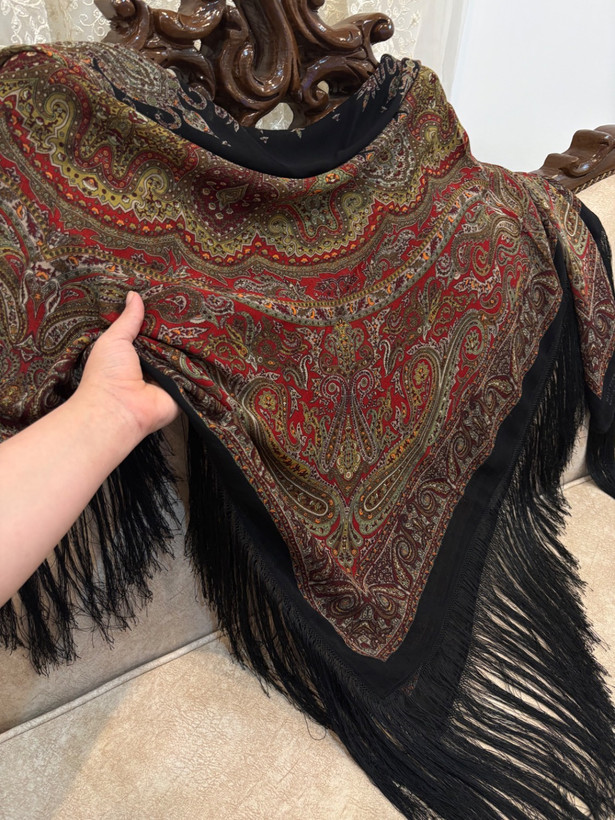چارقد ایتالیایی زرشکی سنتی ترکمنی کدـ۱۹۳۹
