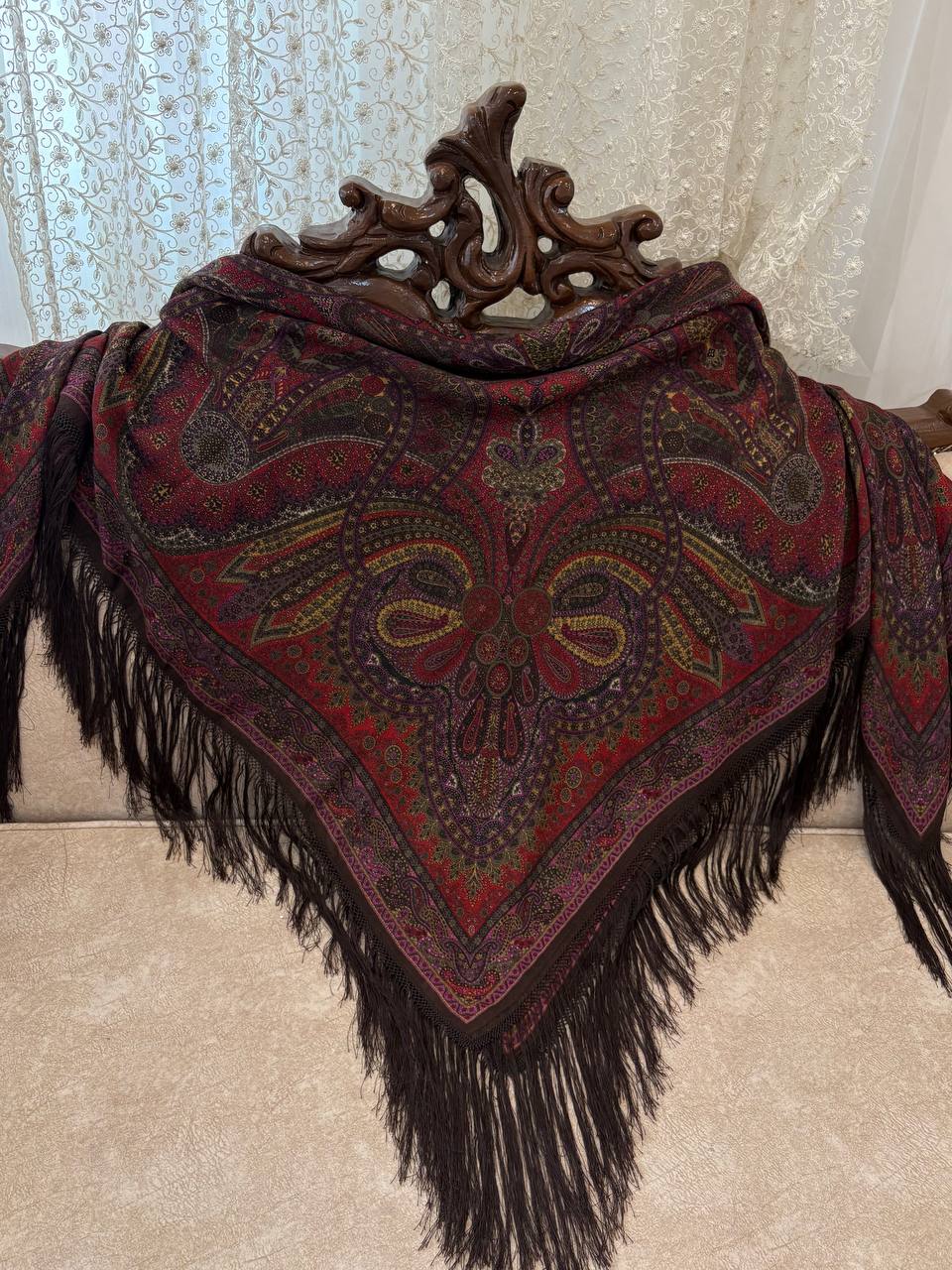 چارقد ایتالیایی زمینه تیره کدـ۱۹۵۱