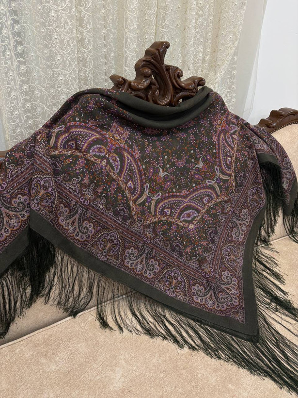 چارقد یشمی گلریز کد۱۹۶۱