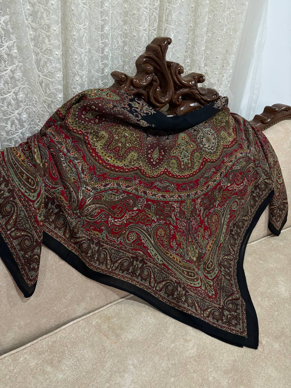 چارقدایتالیایی گلریز بدون ریشه کد۱۹۶۳