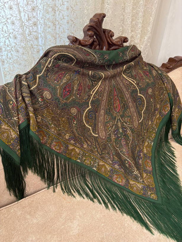 چارقدایتالیایی سبز گلریز کد۱۹۷۱