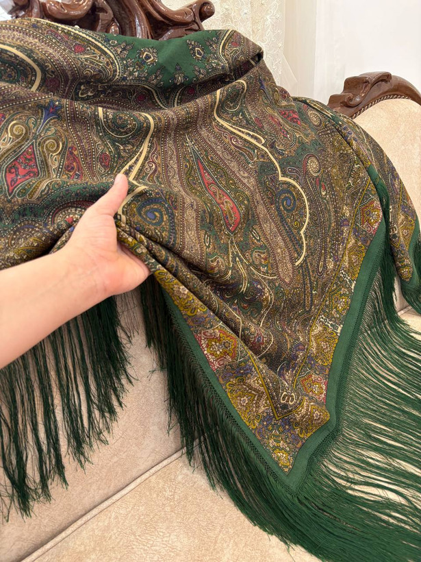 چارقدایتالیایی سبز گلریز کد۱۹۷۱