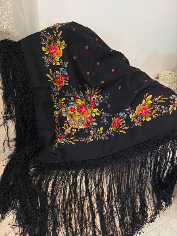 چارقد پشمی گلریز ۱۹۷۲