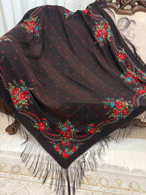 چارقد پشمی روس قهوه ای تیره ۱۹۷۶