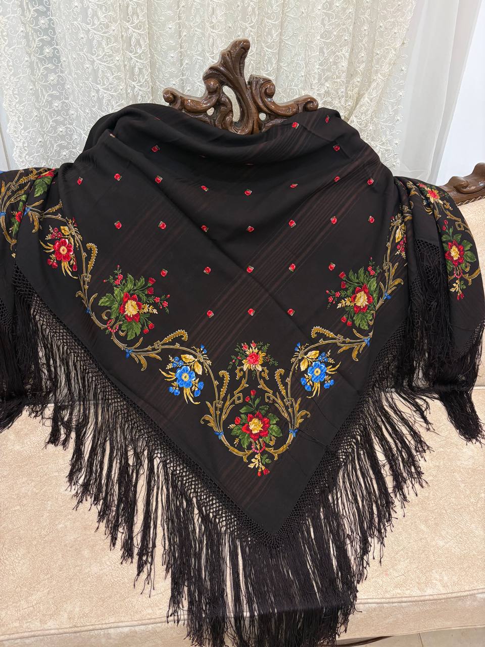 چارقد پشمی روس قهوه ای تیره کد۱۹۷۷