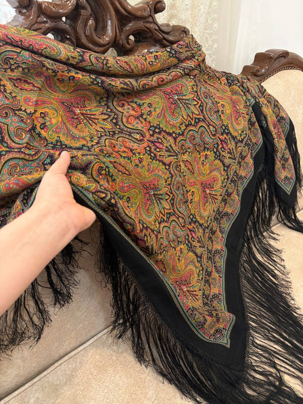 چارقدایتالیایی کد۱۹۸۱