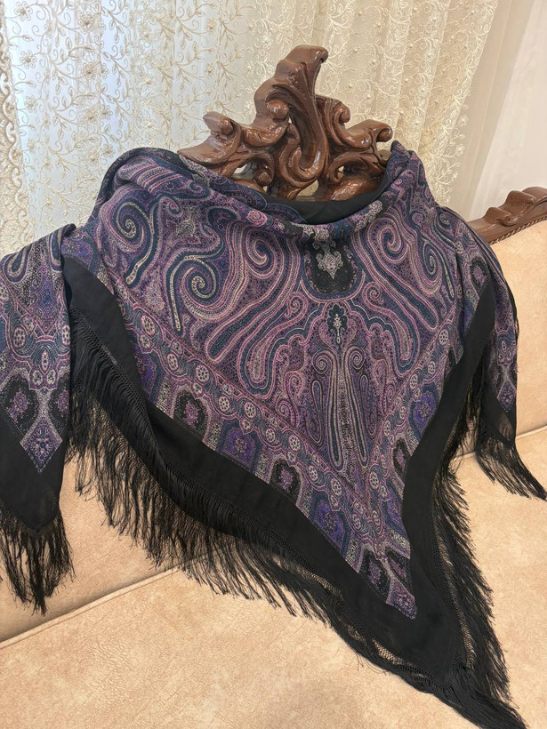چارقدایتالیایی ۱۹۸۴