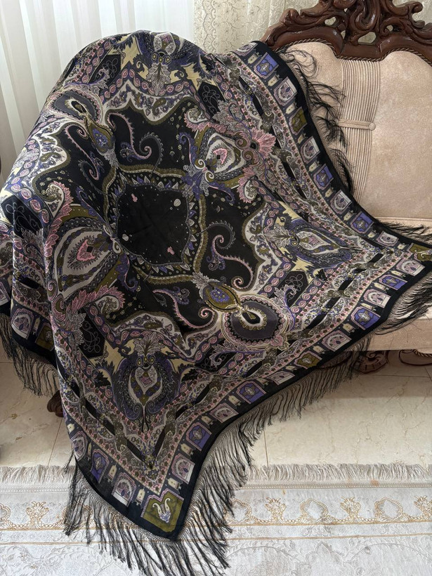 چارقد ایتالیایی مشکی ۲۰۰۱