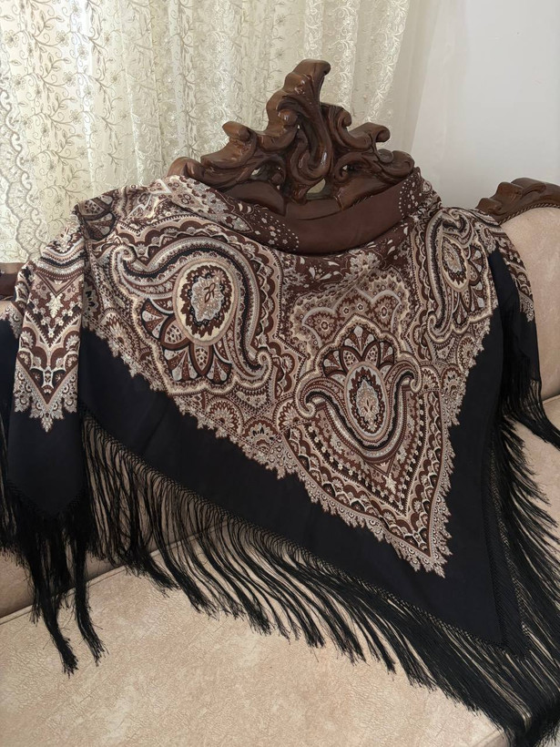 چارقد ایتالیایی شکلاتی هشت گره اصیل 2004