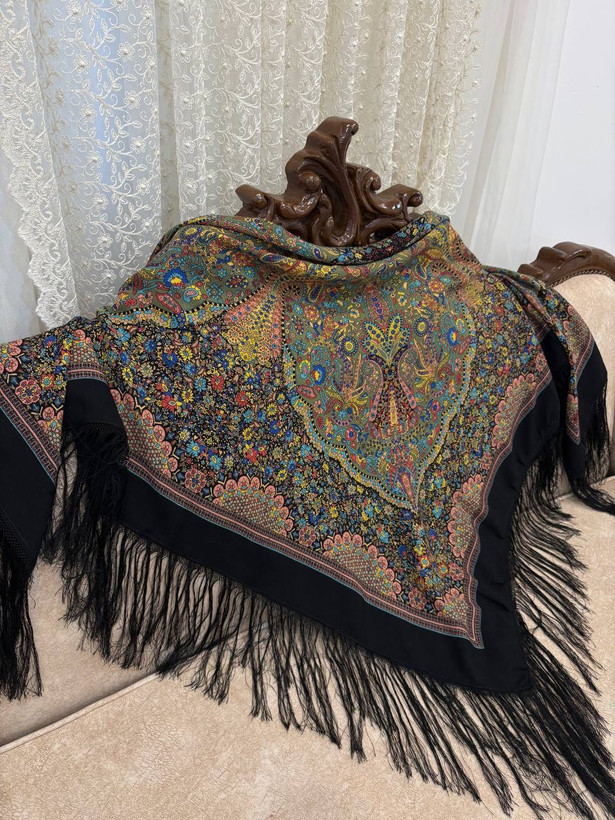 چارقد ایتالیایی گلریز تاج کد۲۰۱۳